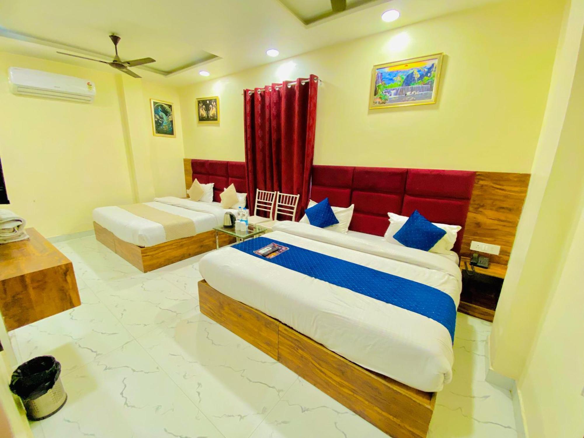 Hotel Holiday First 300 Meter From Golden Temple Αμριτσάρ Εξωτερικό φωτογραφία