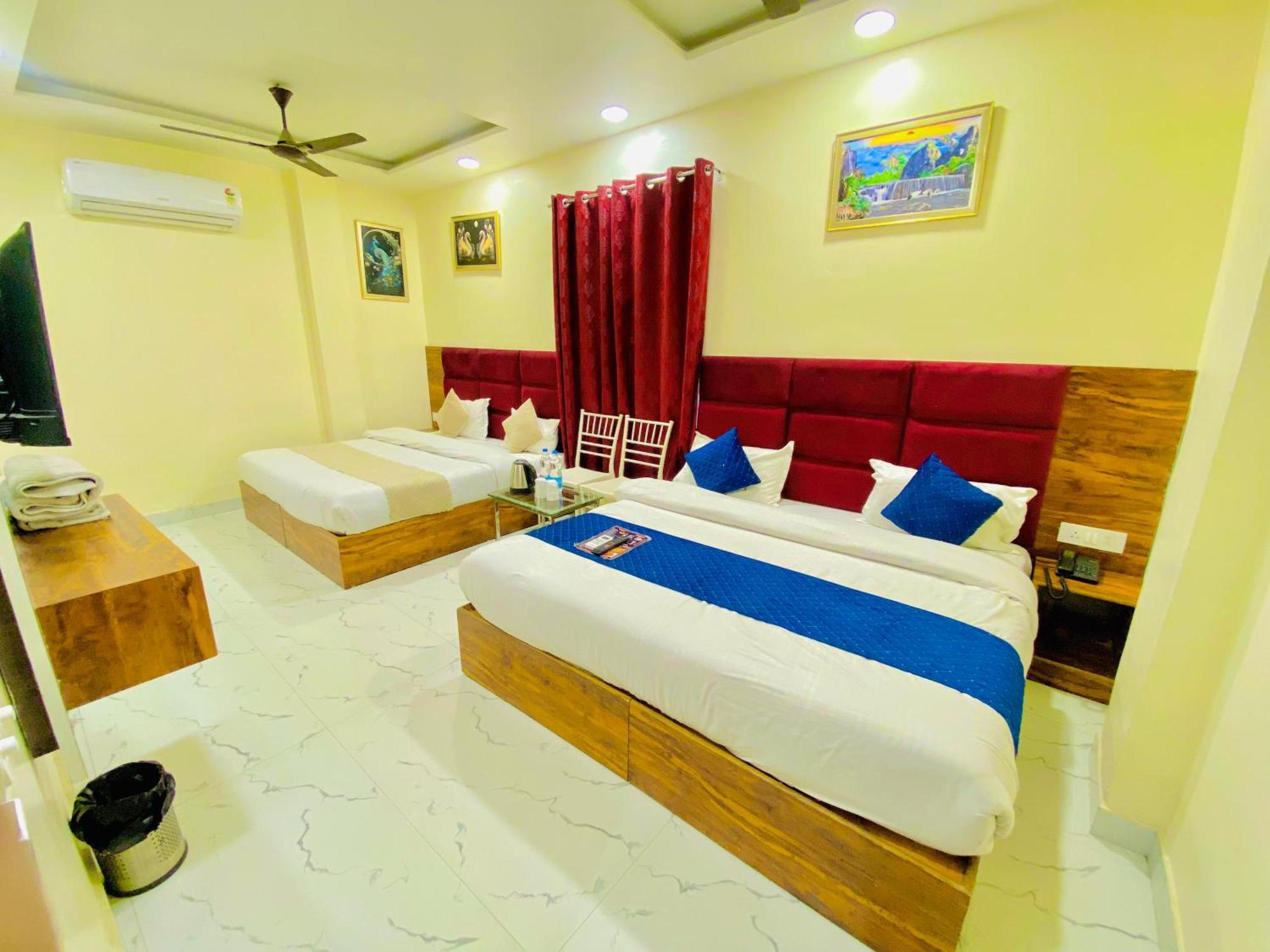 Hotel Holiday First 300 Meter From Golden Temple Αμριτσάρ Εξωτερικό φωτογραφία